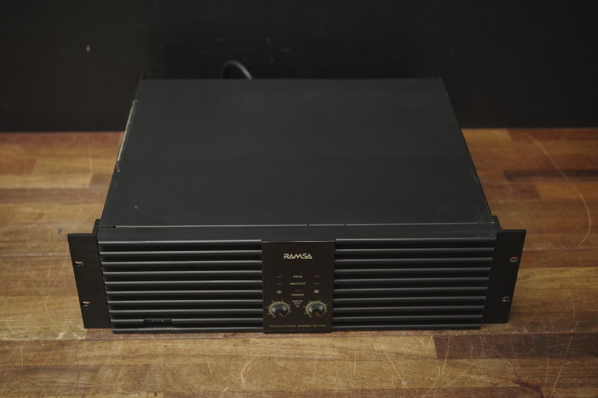 ☆ RAMSA WP-1400A パワーアンプ