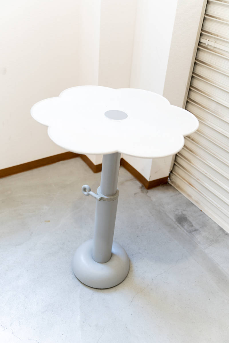  超レア品 Baleri Italia バレリ イタリア 有名なDESIGNERが手掛けた作品 昇降の花のテーブル 難あり(カッシーナ・イクスシー)｜売買されたオークション情報、yahooの商品情報をアーカイブ公開 - オ カッシーナ・イクスシー