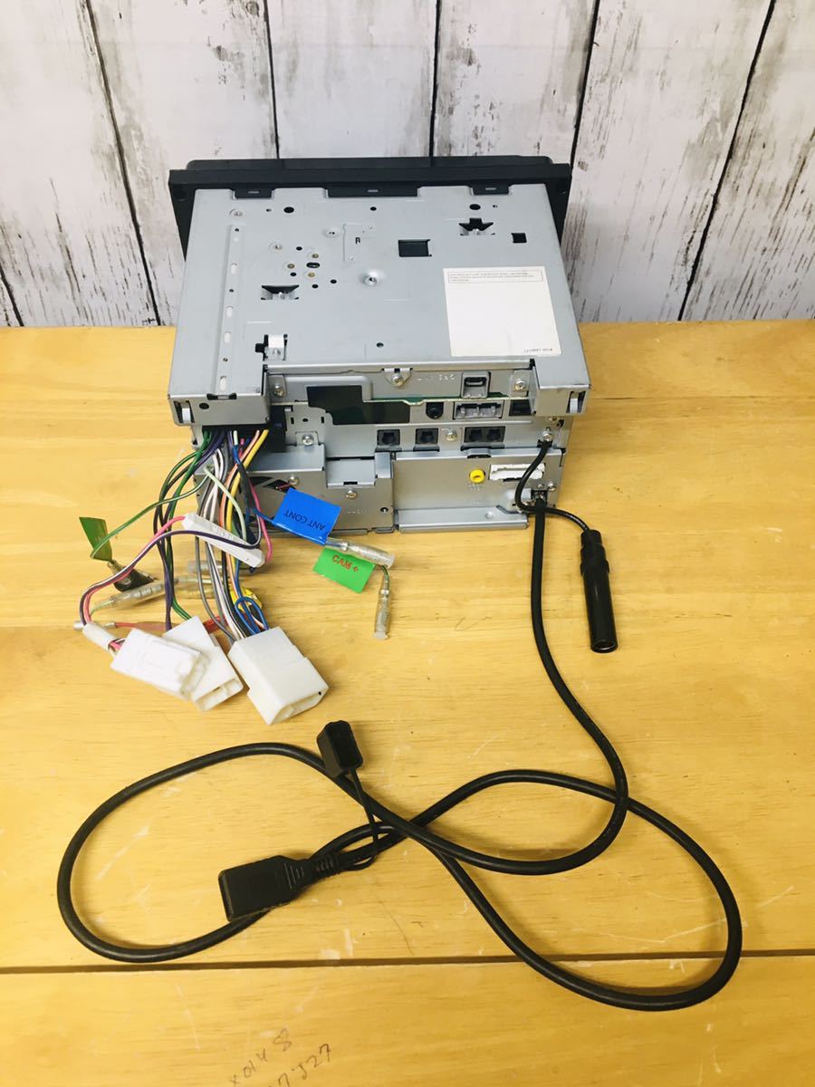 ケンウッド KENWOOD MDV-X701W メモリーナビ MDV-X701 彩速ナビ 激安