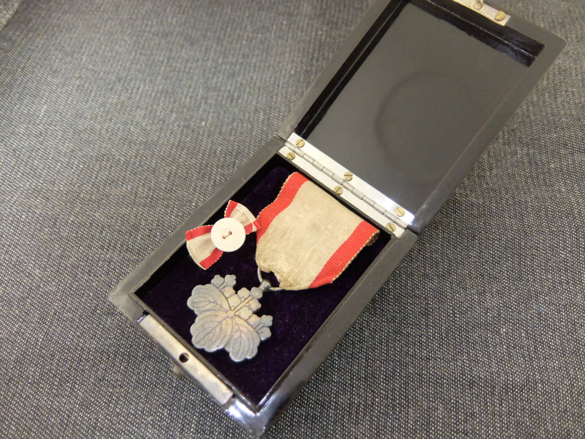 徽章勲章旧日本軍 FK-6063 古い勲章 色々まとめて