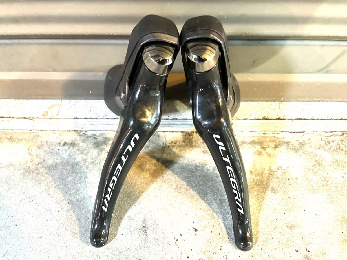R8000 アルテグラ STIレバー 11速 傷あり SHIMANO（シマノ）ST