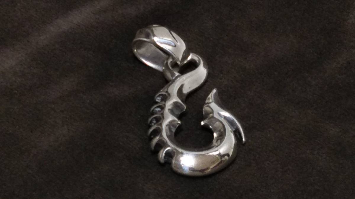 BWL ⁄ GRAFFITI LARGE FISH HOOK PENDANT SET | BILL WALL BWL ビル