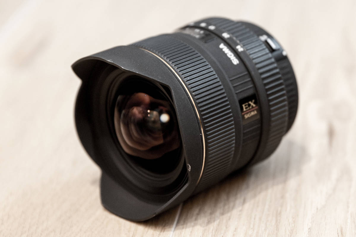 正規品，本物保証 【ジャンク/超広角レンズ】 シグマ SIGMA AF 12-24mm 