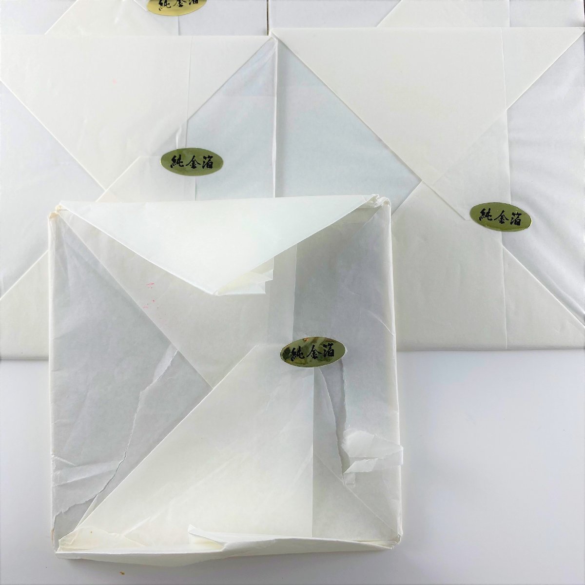金箔 純金箔 | BASE powered 金箔屋本舗 食品用金箔「純金の華(109mm