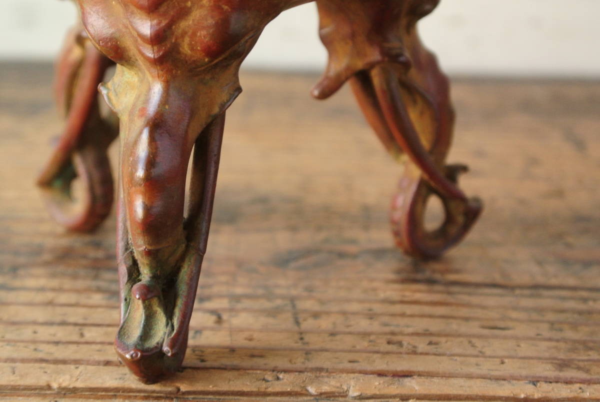 米田秀保 造 鋳銅製 蝋型 麒麟摘 雲龍地文細密彫 三足香炉 茶道具 香道具 米田秀保 造 鋳銅製 蝋型 麒麟摘 雲龍地文細密彫 三足香炉 茶道具 香道具