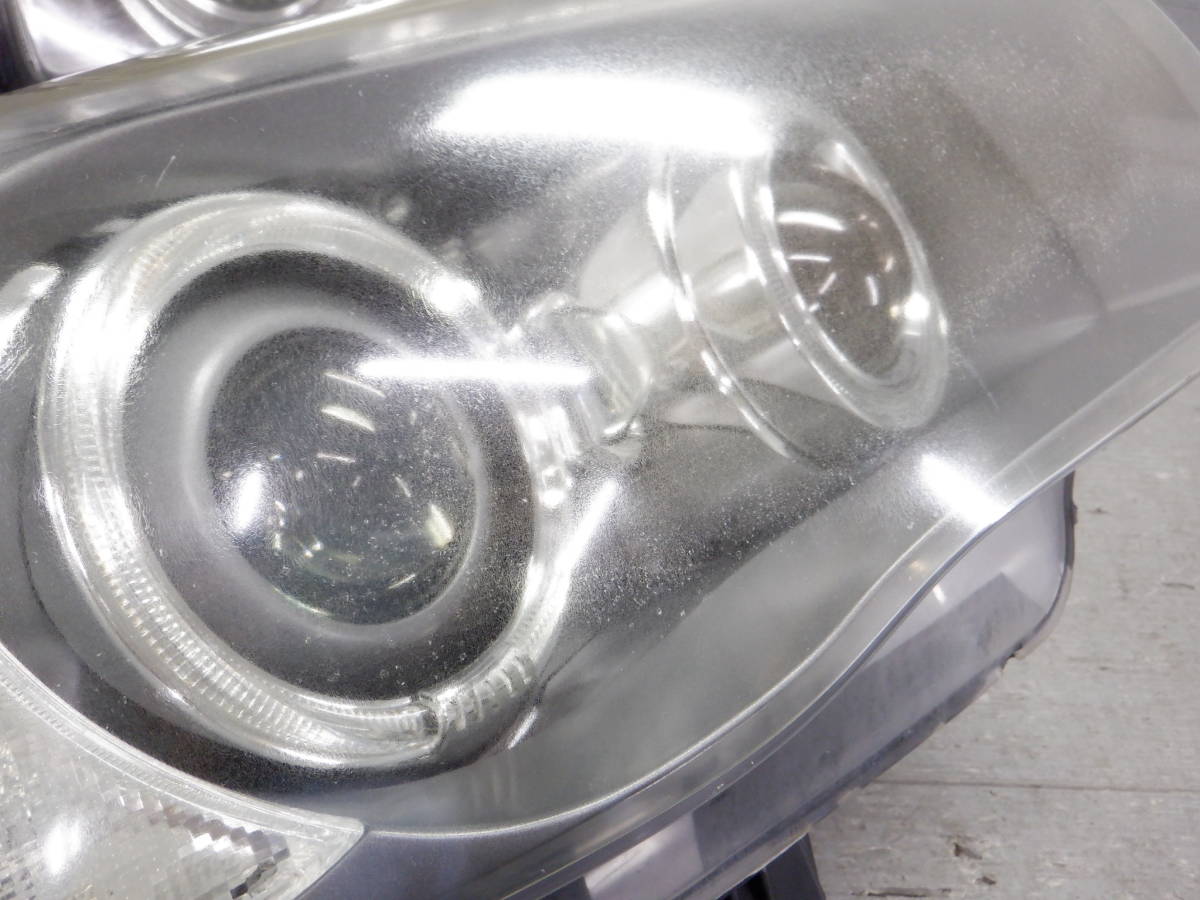 H21年 E87 BMW 1シリーズ 116i ABA-UE16 1.6 右H HID ヘッド ライト