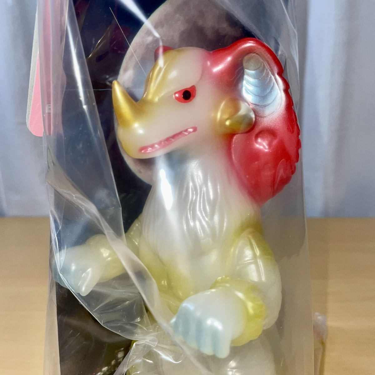 ソフビ ルナチクス Yahoo!オークション - ウルトラマンA 乳白色 墓場 