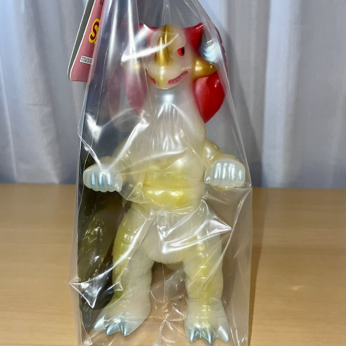 ソフビ ルナチクス Yahoo!オークション - ウルトラマンA 乳白色 墓場 