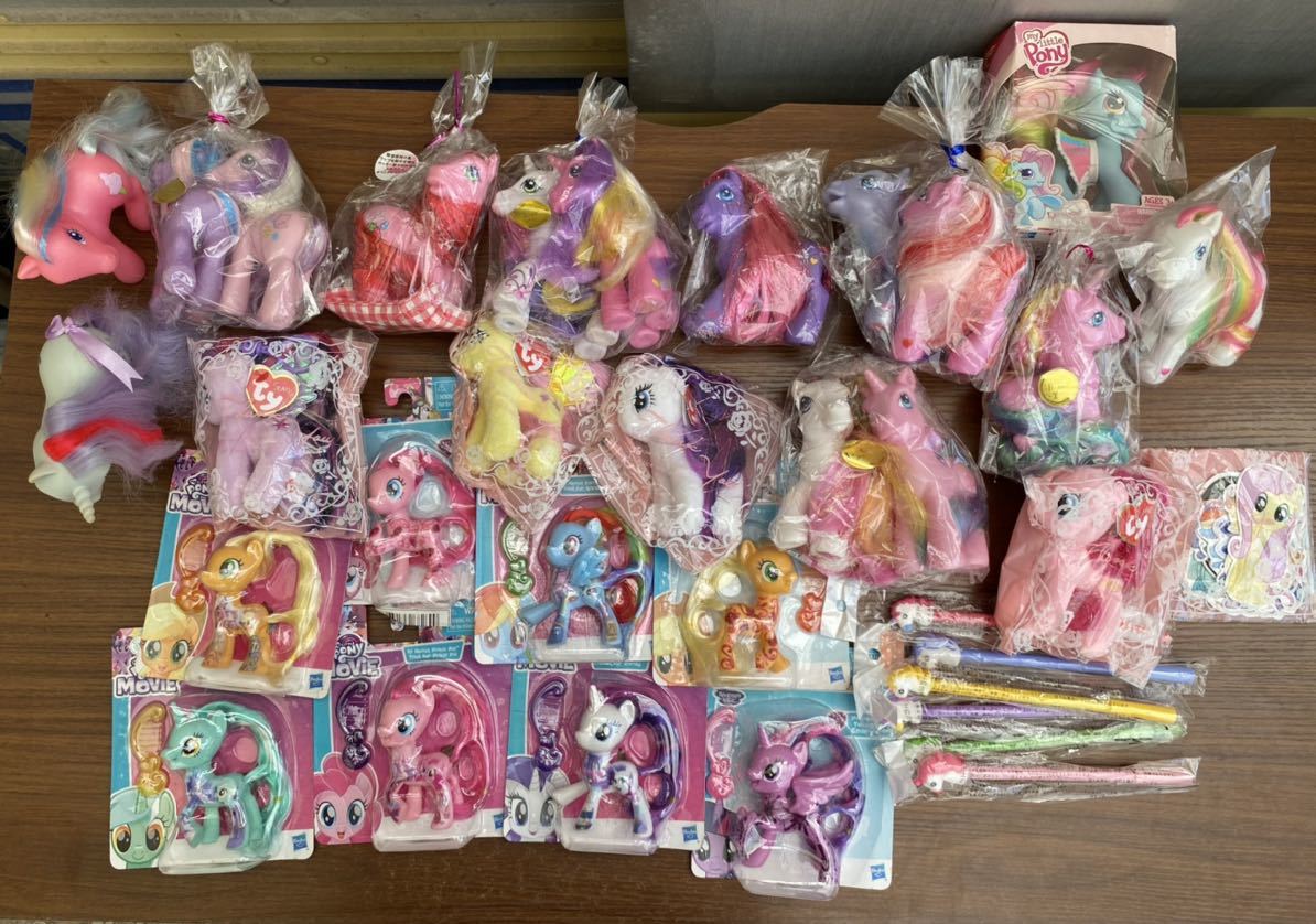 【定番，品質保証】 マイリトルポニー my Little Pony ／ 大量まとめて ／ ペガサス ユニコーン ／ ぬいぐるみ ／ ペン ／長期保管 or開封済(キャラクタードール)｜売買されたオークション情報、yahooの商品情報をア その他