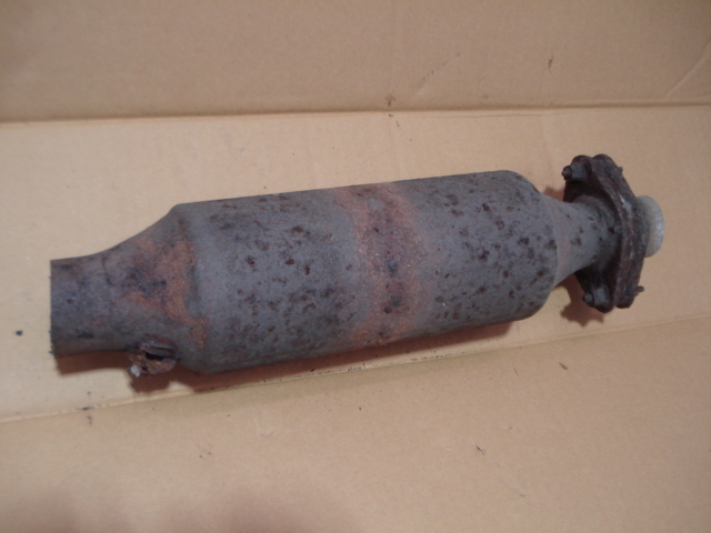 ミニキャブ U61V 3G83 触媒 キャタライザー 純正ショクバイ 中身OK U62