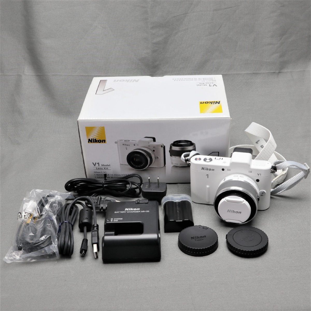 電化】Nikon（ニコン） デジタル一眼レフカメラ 1 V1 ボディ 10-30mm