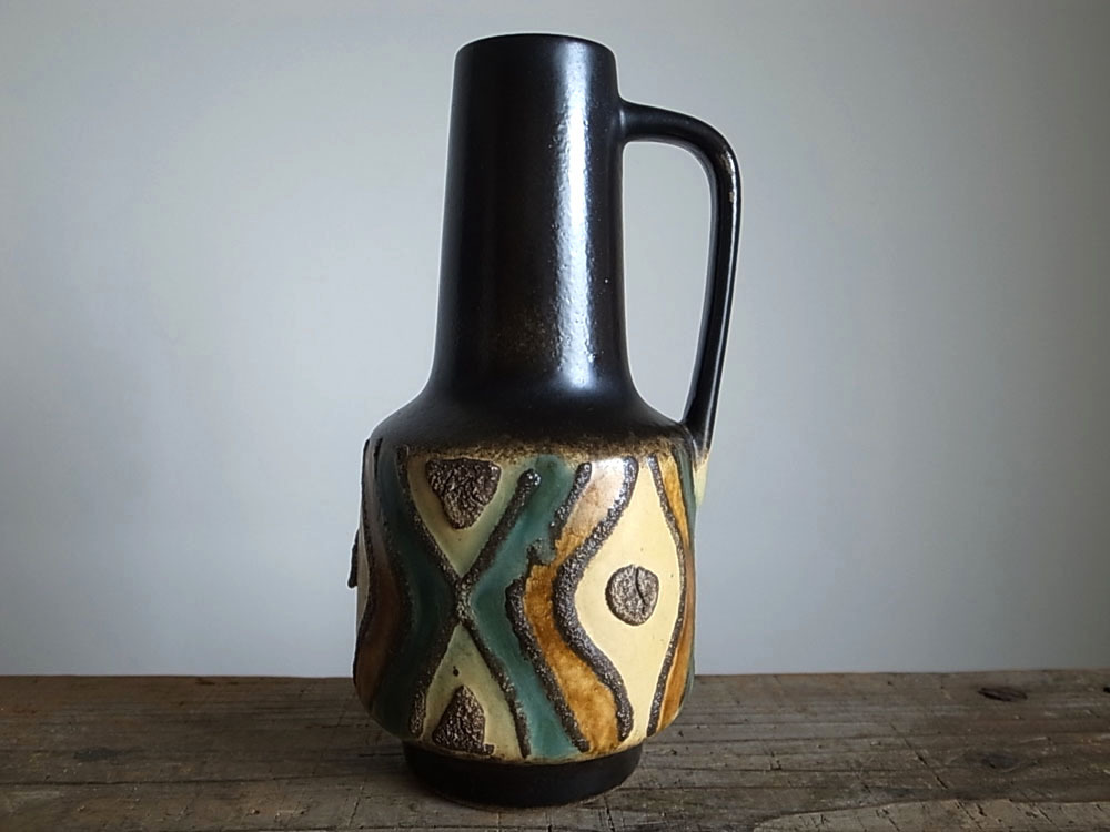 Fat Lava Strehla-- & German Art Pottery ドイツ 16.9cm 1960年代