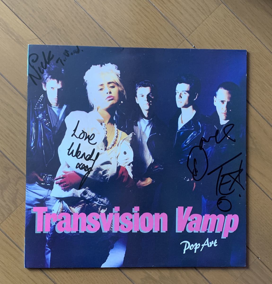 全国無料，新品 Transvision Vamp トランスビジョン バンプ Wendy Jamesウェンディ ジェイムズ 他 直筆サイン入りレコード(サイン)｜売買されたオークション情報、yahooの商品情報をアーカイブ公開 - オークファン サイン