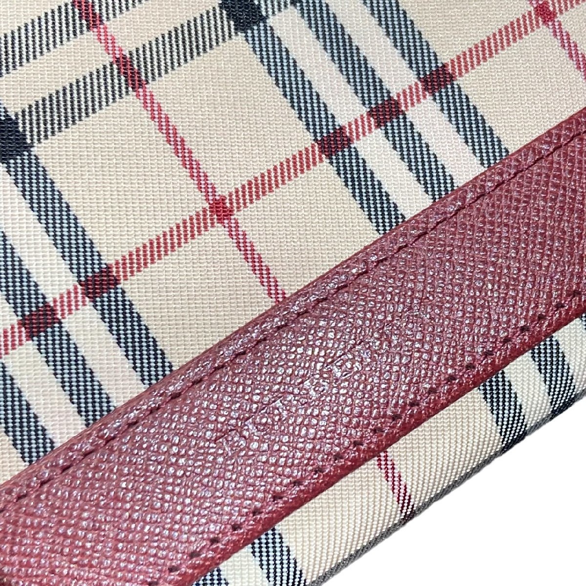 BURBERRY バーバリー 二つ折り 長財布 ノバチェック レッド 【公式通販】