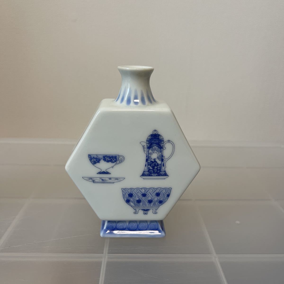 深川製磁 花瓶 一輪挿し 中古 一輪挿し 花瓶 染付 深川製磁 未使用 ブルーチャイナ(深川製磁)｜売買