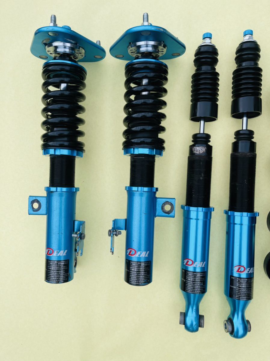 イデアル/IDEAL トゥルーヴァ/TRUEVA 車高調 フルタップ 1台分 ZVW30