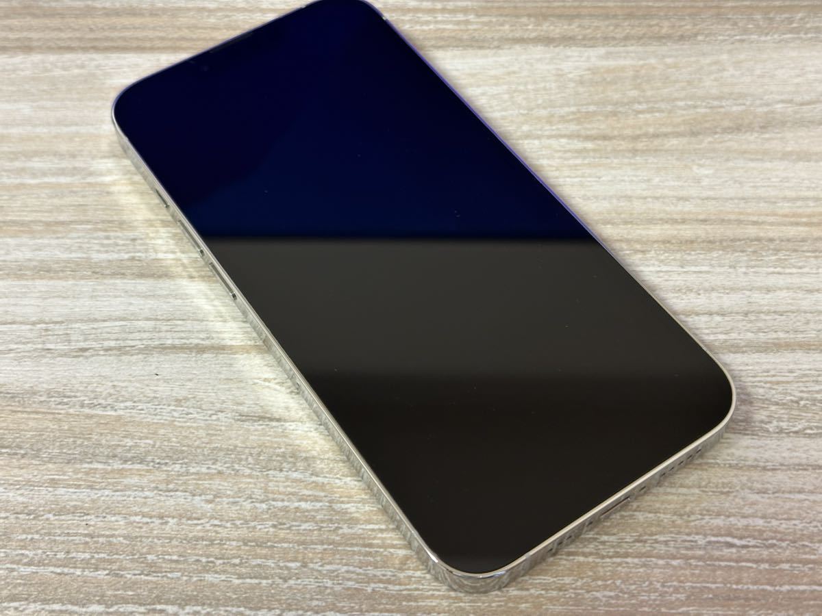 Apple iPhone 13 Pro 512GB SIMフリー シルバー おまけApple製 MagSafe