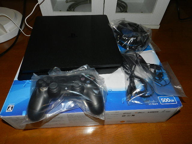 ☆ SONY/ソニー PlayStation4/プレステ4 ジェット・ブラック 500GB