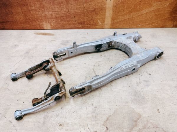 当時物 CBX400F スイングアーム 部品取り 検) CBR400F CBX550F ホーク