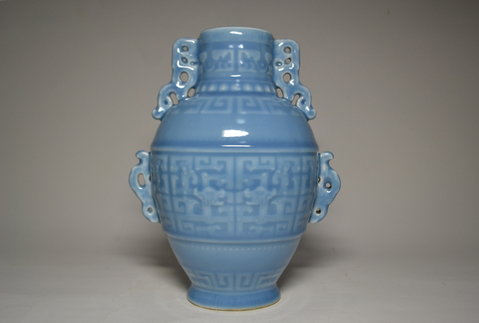 中国古美術『青花 花鳥図 罐 』染付 陶磁器 壺 唐物 古玩 骨董 蔵出し