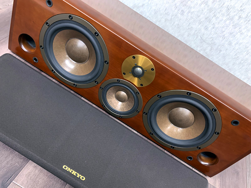 □ONKYO Spector-C1 センタースピーカー 高級モデル 大型 オンキョー