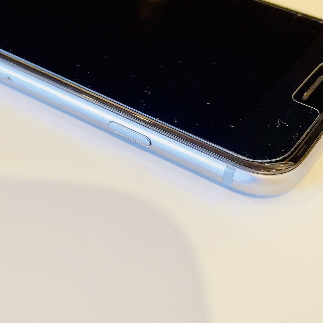 1円出品】Apple iPhone 6s 16GB スペースグレイ SIMロック解除済