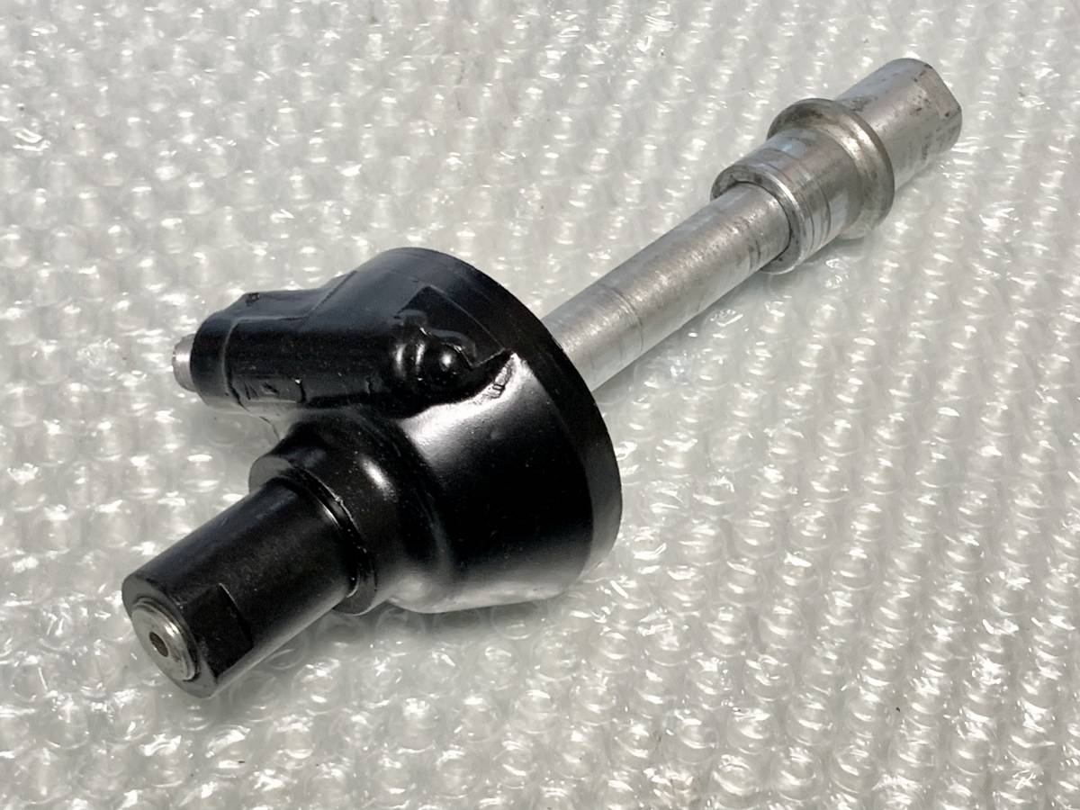 カワサキZ1/Z2純正フロントアクスルシャフトスピードメーターギア Z1 Z2 スピードメーターギア&アクスルシャフト