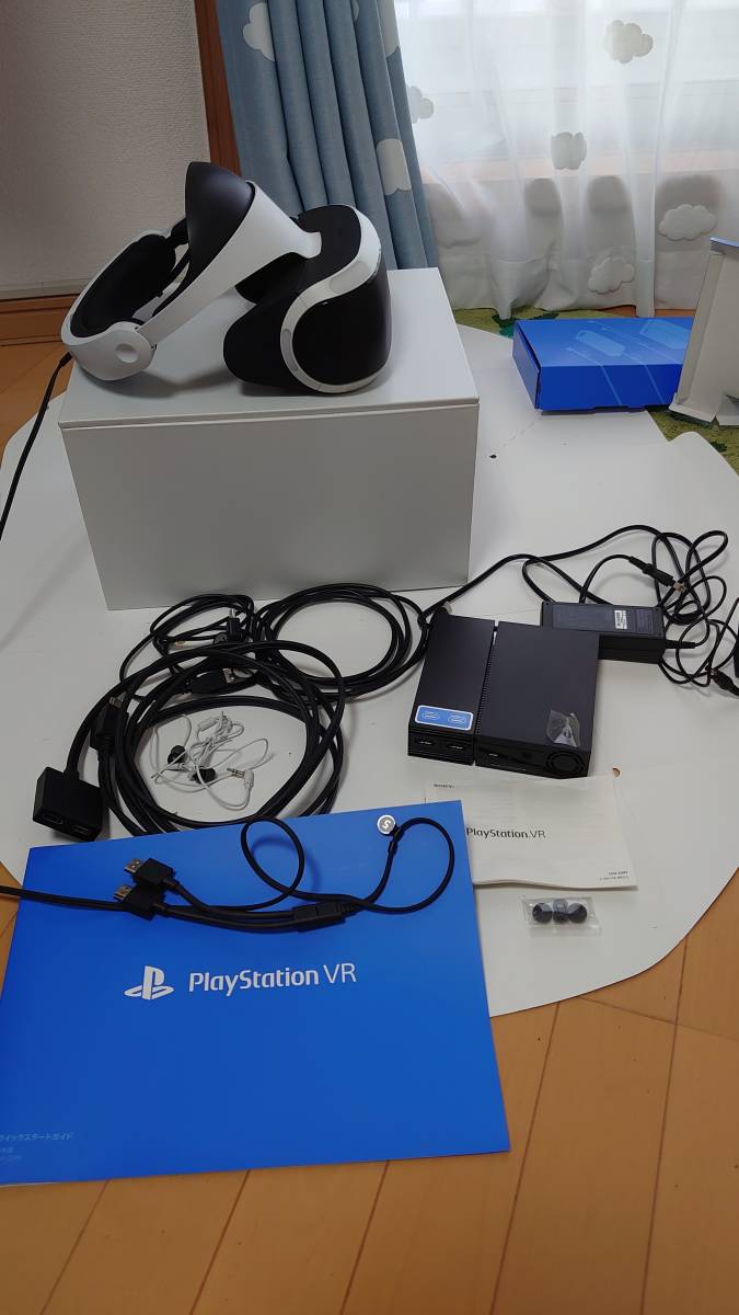 PlayStation VR カメラ同梱版 プレイステーションVR（PlayStation VR）Camera同梱版　CUHJ-16001＋Biohazard resident evil + DriverClub VRセット