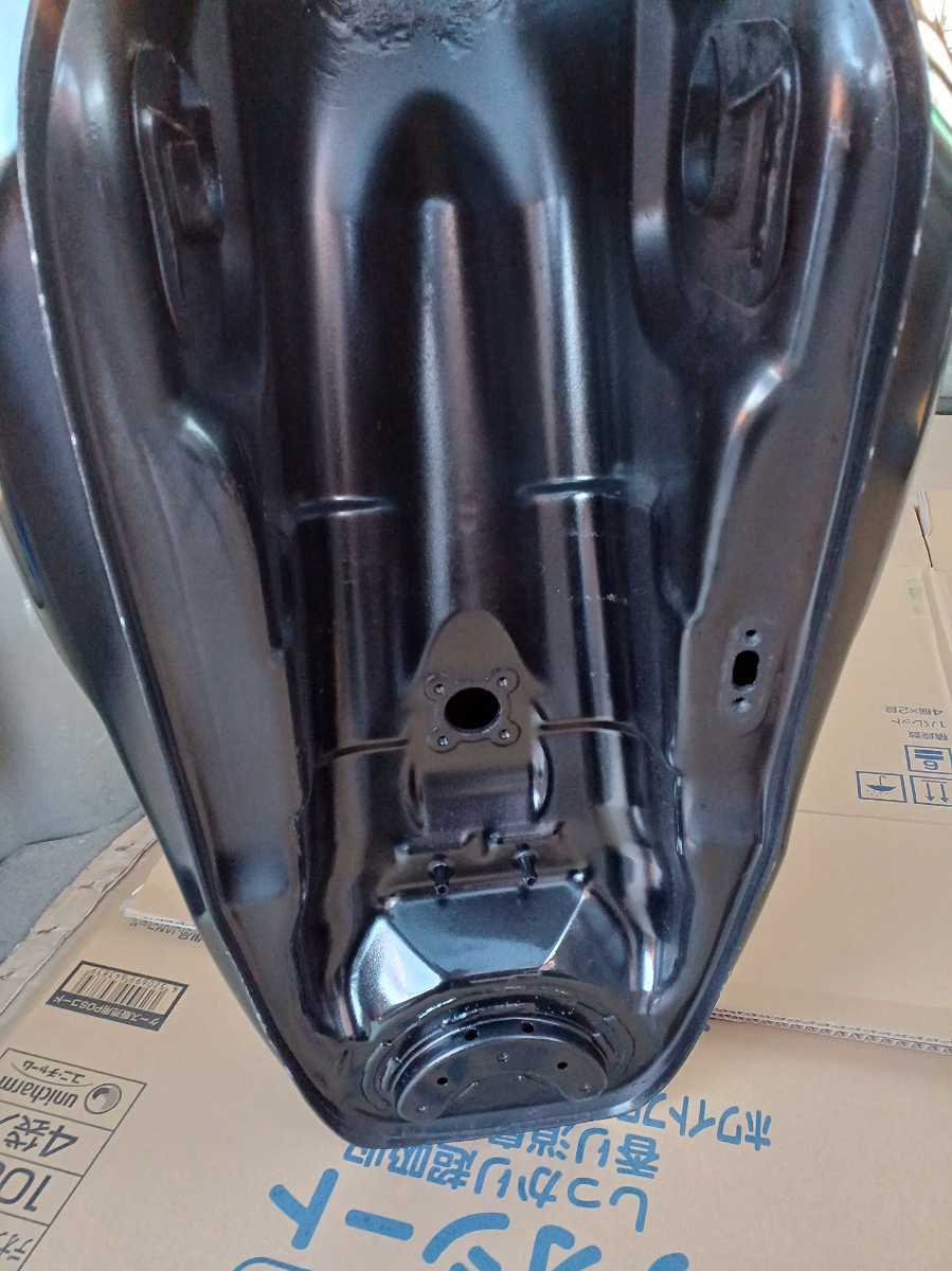 XJR400 5DM RH02J 純正タンク ペイント後未使用 検索 XJR400R 後期 4HM