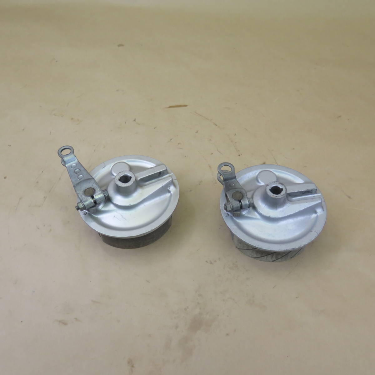 ☆モンキー Z50J 12V 純正 フロント リア ブレーキドラム ホンダ 中古