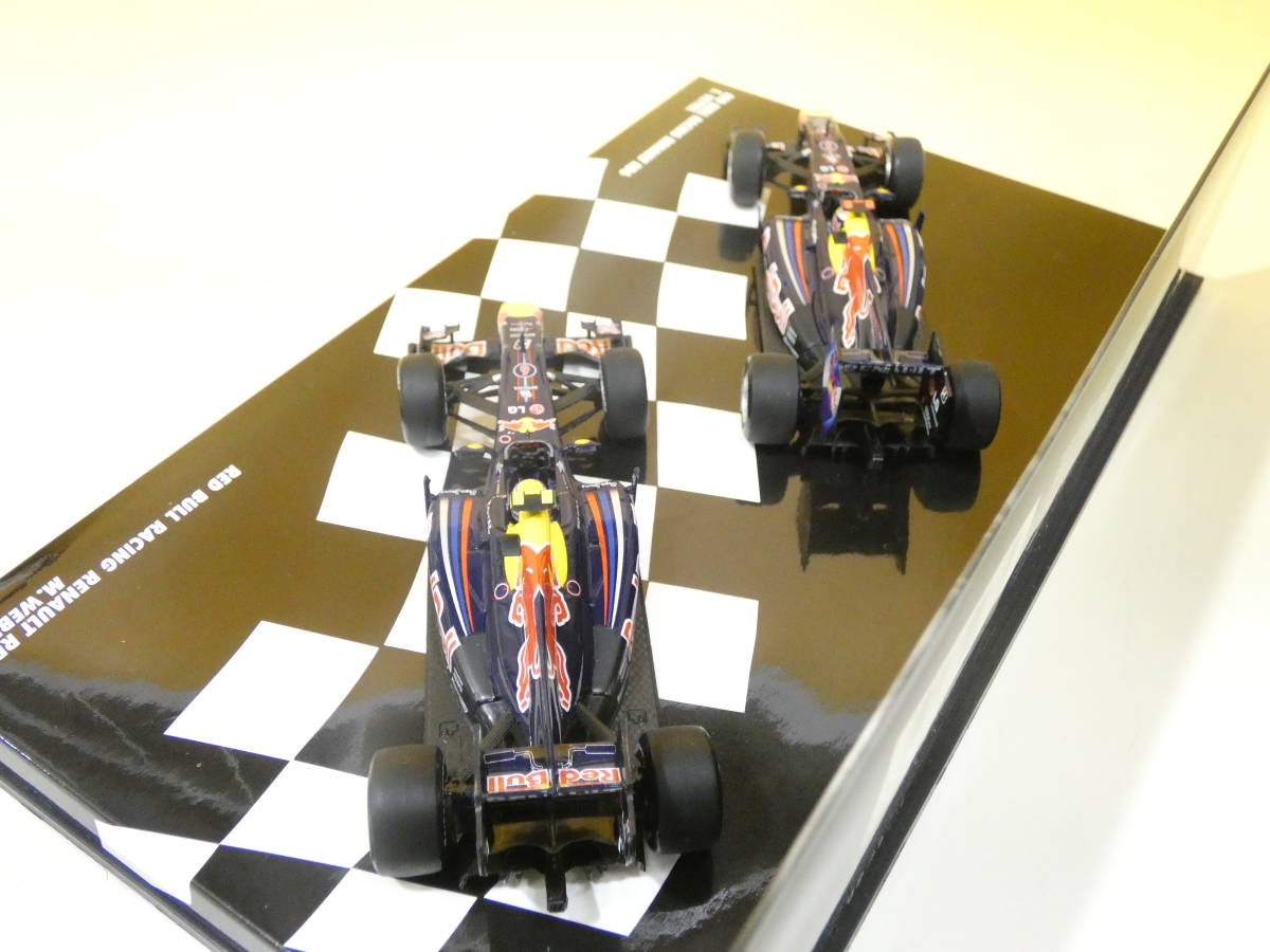 ミニチャンプス1⁄43レッドブルレーシングRB5 中国GP2009 1-2WIN