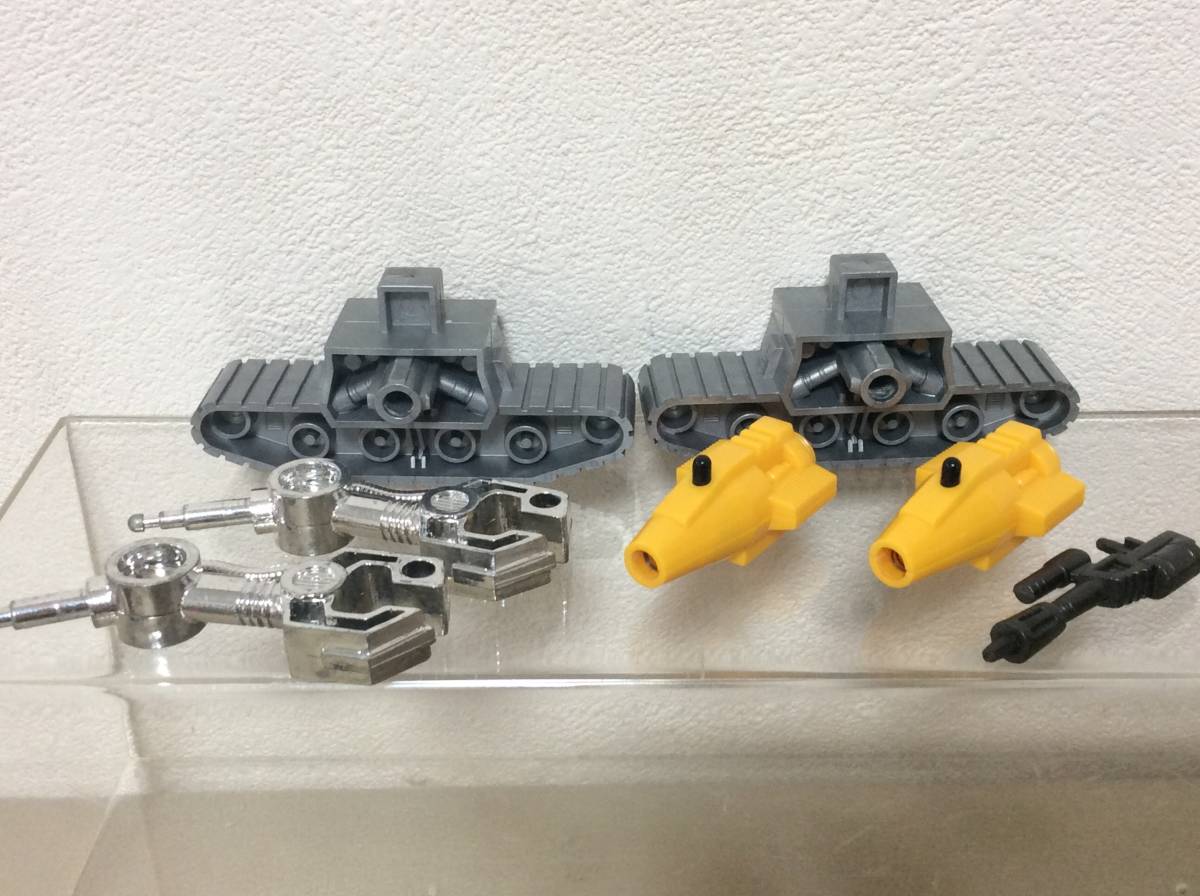 ミクロマン ミクロロボット7 スリーウォーカー 当時物 外箱に傷み破れ