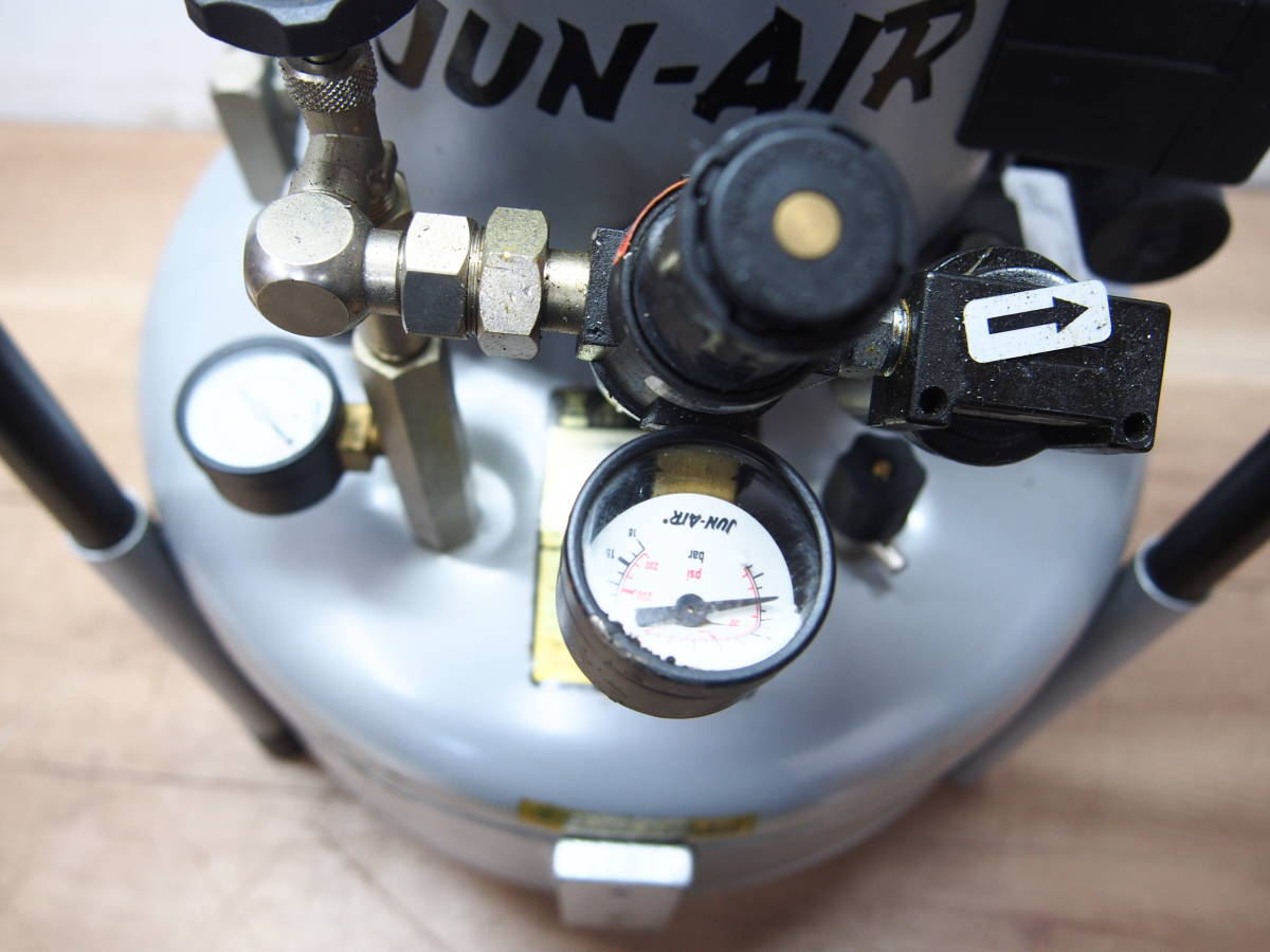 ☆【3R1020-11】 JUN-AIR ジュンエアー エアーコンプレッサー 6 Compressor 50/60Hz ジャンク JUN-AIR 工具、DIY用品 3-4 シリーズ_Gast Manufacturing の