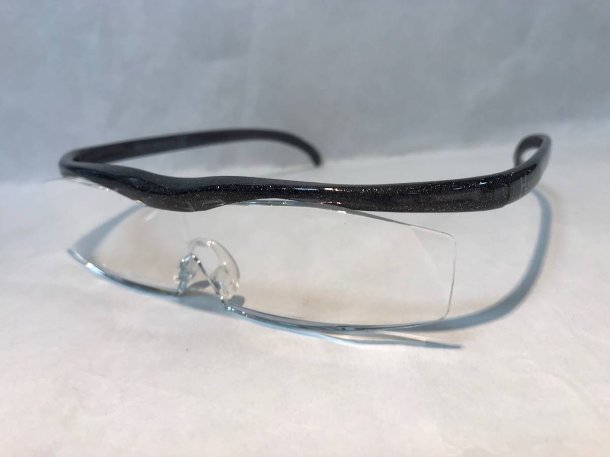 正規品！交換用鼻パッド2個付き★ハズキルーペ 1，85倍 コンパクト★ブラックグレー クリアレンズ ブルーライトカット Hazuki ハズキ 