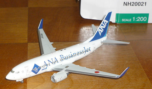 全日空商事 1/200 ANA BOEING 737-700ER 全日空商事 1⁄200 B737-700