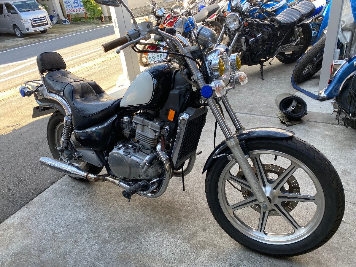 since 1985- バイクの系譜 EN400ツイン⁄バルカン（EN400A⁄B⁄C） カワサキ |