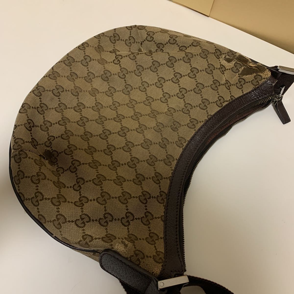 GUCCI グッチ 三日月 キャンバス ショルダーバッグ