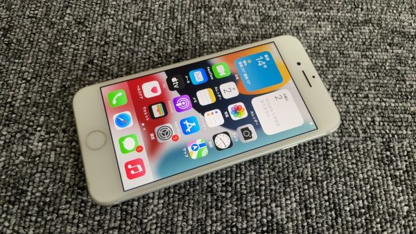 iPhone7 SIMロック解除済み Apple スマホ docomo 【5881】 iPhone 0