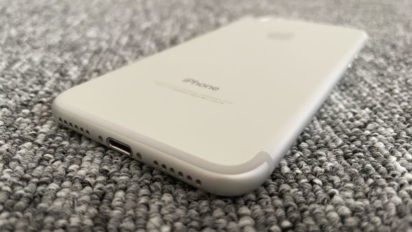 iPhone7 SIMロック解除済み Apple スマホ docomo 【5881】 iPhone 0