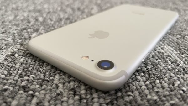 iPhone7 SIMロック解除済み Apple スマホ docomo 【5881】 iPhone 0