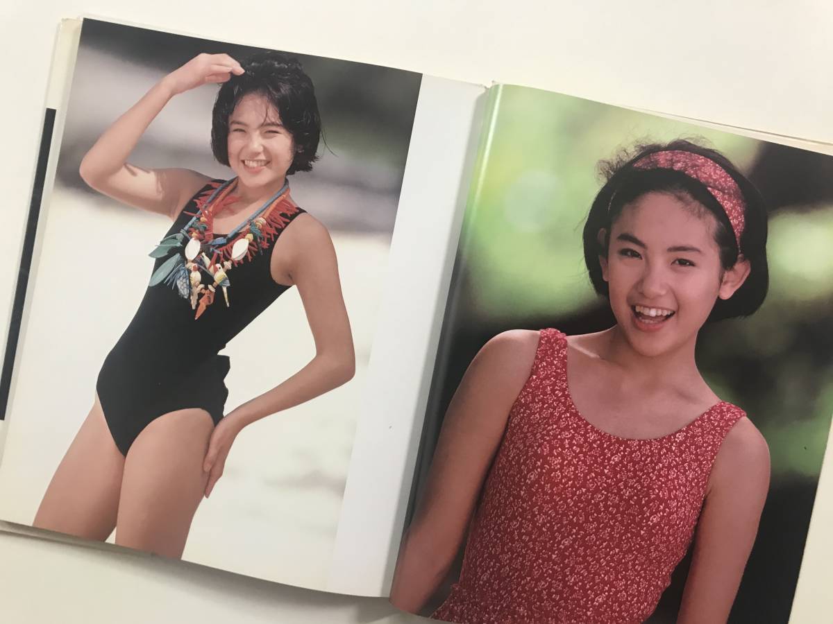 送料無料】ワニブックス 写真集「小高恵美 WHISPER ささやき」(か行