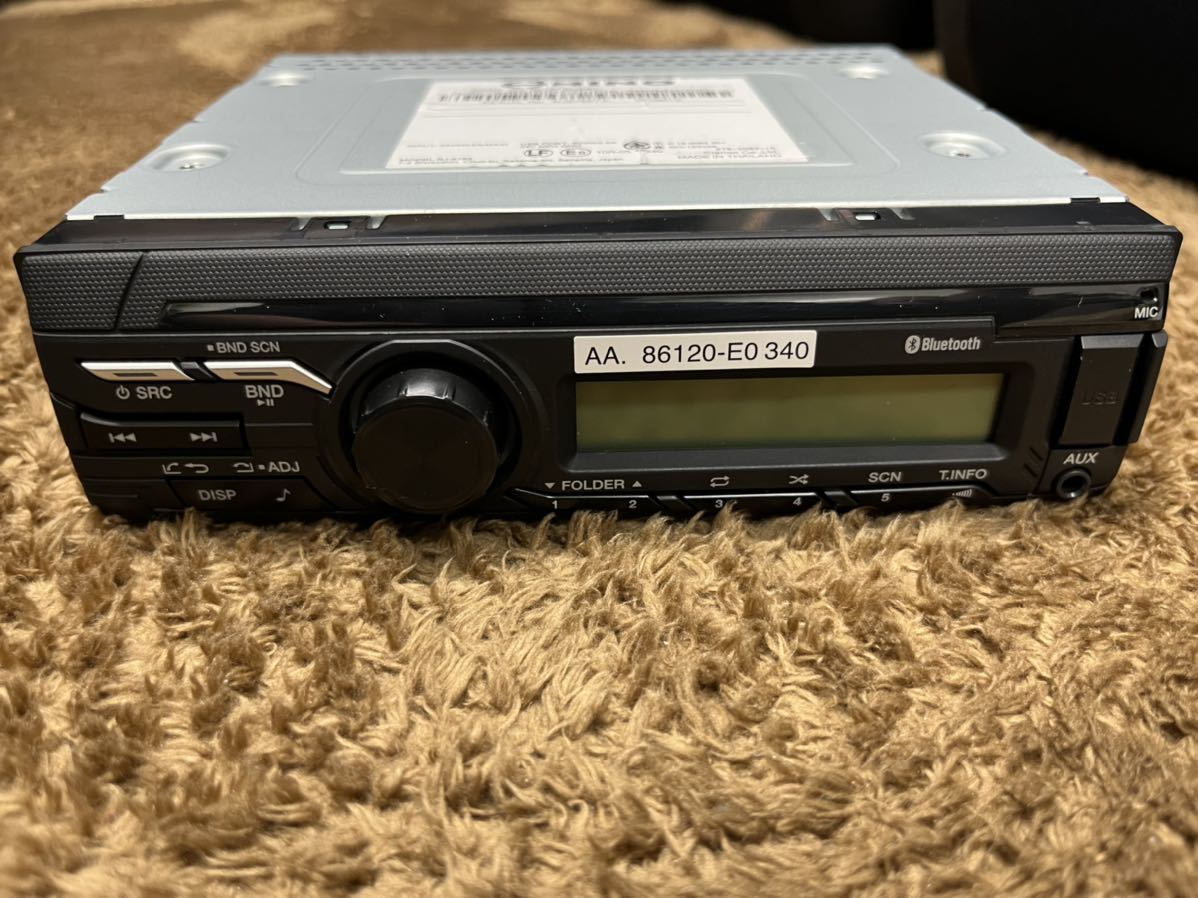 日野 ラジオ 純正 日野純正オーディオ1DIN プレイヤー 新車外しe 日野