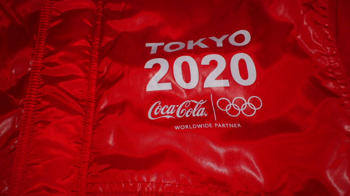 YI キ11-90 コカコーラ TOKYO2020 東京オリンピック 中綿 ダウン 