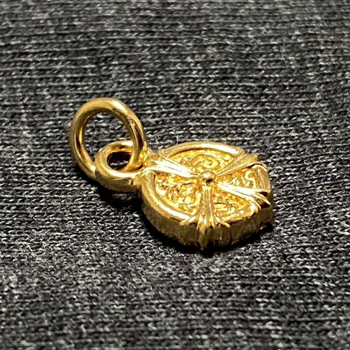 美品 CHROME HEARTS 22k ピースサイン チャーム クロムハーツ / ピース