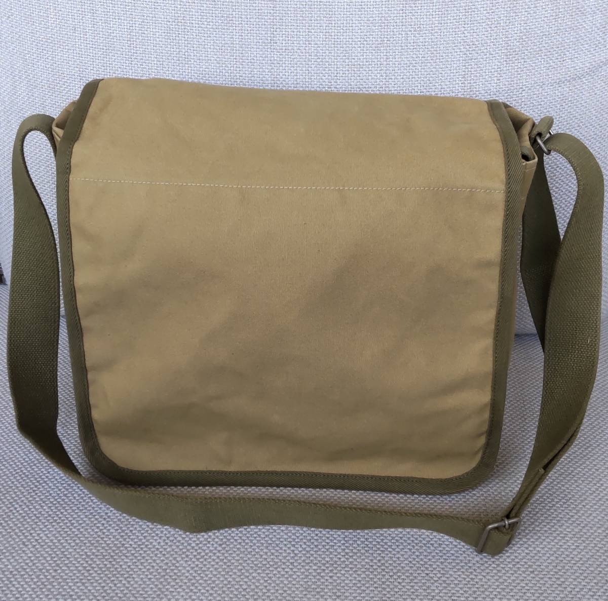 ☆良品☆ 一澤信三郎帆布 ショルダーバッグ メッセンジャーバッグ
