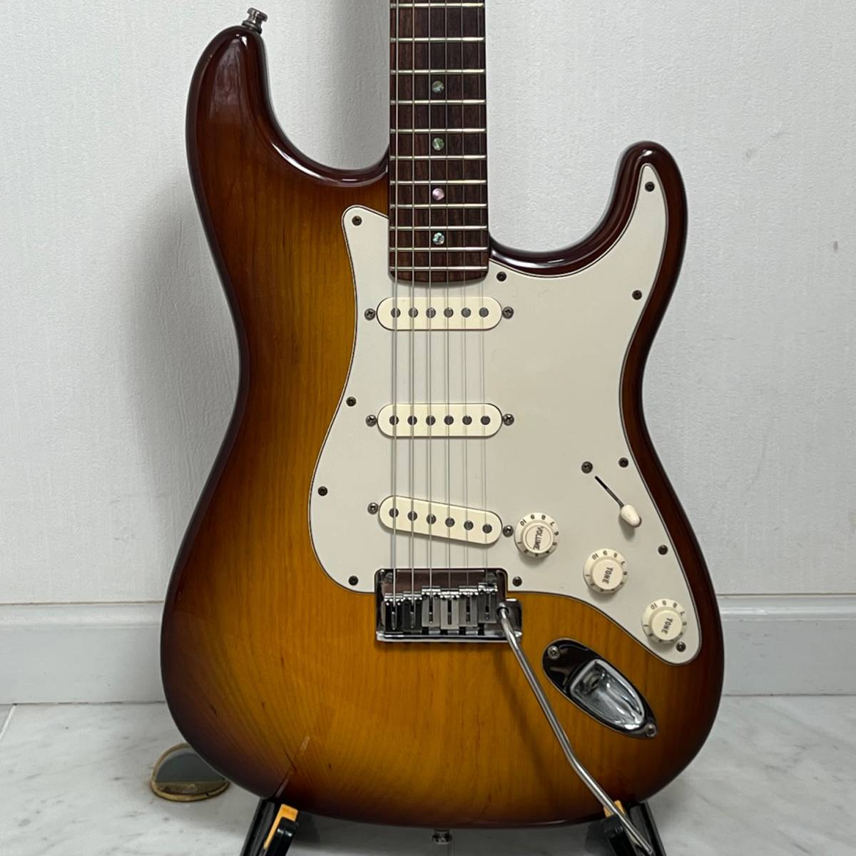 希少 Fender USA フェンダー American Deluxe Stratocaster Premium 