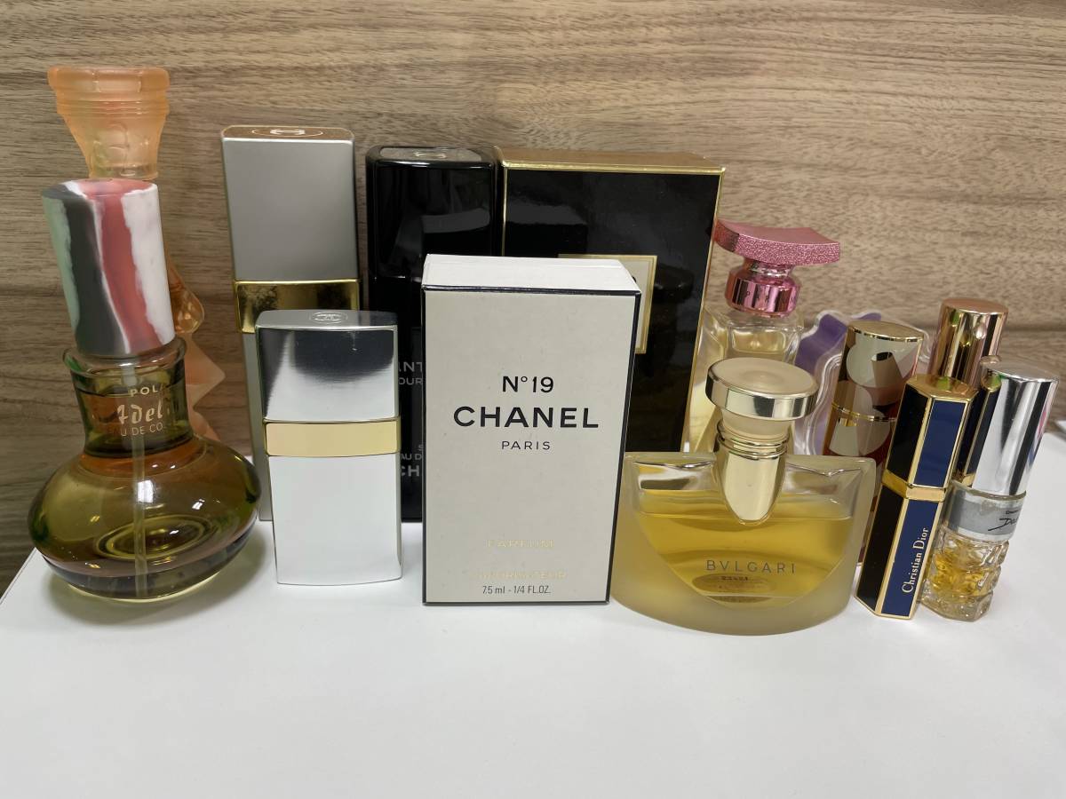 CHANEL Christian Dior まとめ売り BVLGARI まとめ 香水 1円~80点香水