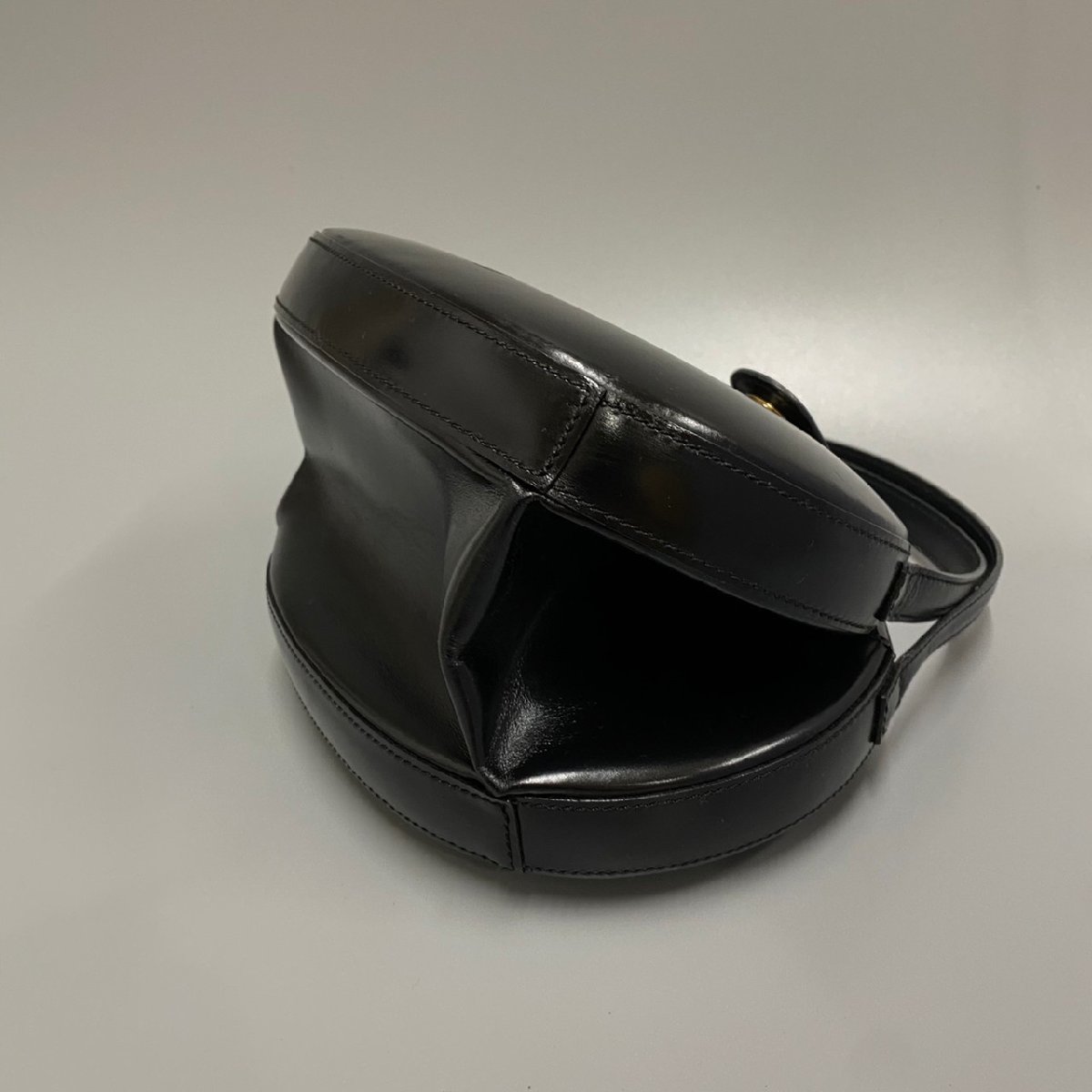 1円 ほぼ未使用 保存袋付き LOEWE ロエベ ヴィンテージ 丸型 ラウンド