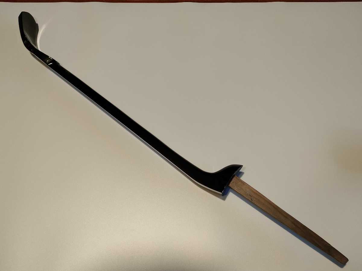 沖縄三線棹 真壁型 南方産黒木(カマゴン) 黒漆塗り(三線)｜売買された 