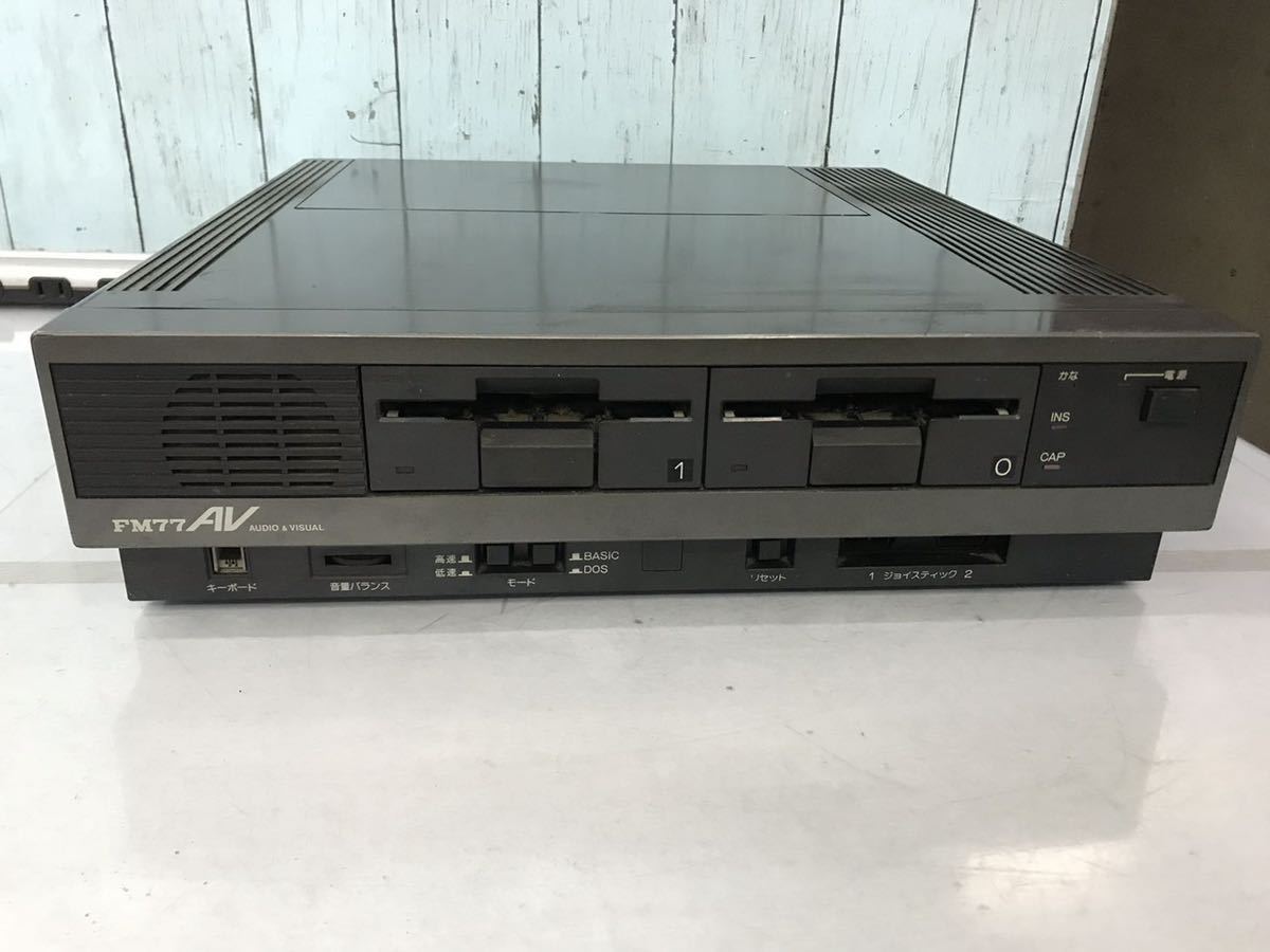 富士通 FM77AV 旧型PC 本体のみ 通電のみ確認（140s） 富士通の